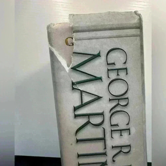 A Dance with Dragons by George R R Martin - Picture 2 of 5